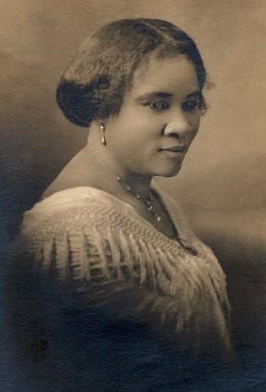 Madame CJ Walker portrait circa 1914