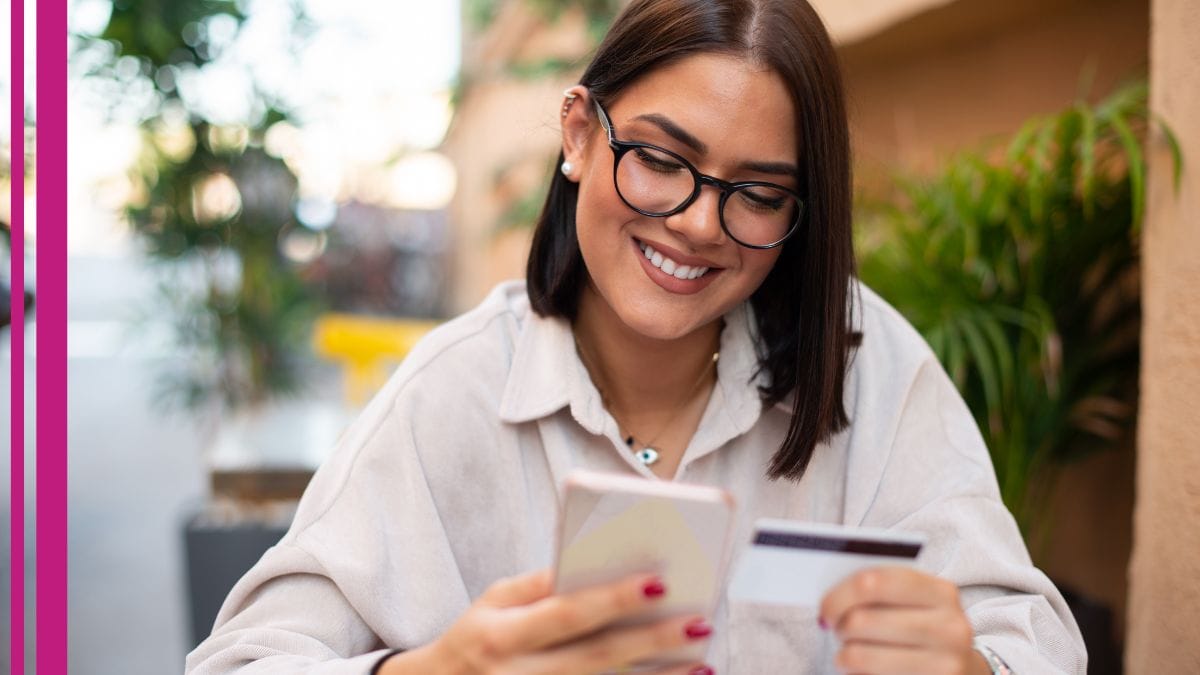 A client pays her salon for her hair cut easily with their Best Mobile Payment System for a Small Salon Business.